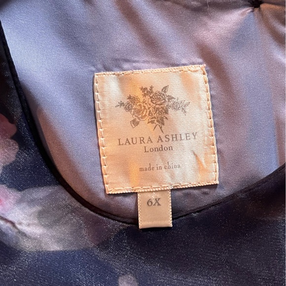 Laura Ashley gorgeous navy blue dress with flower blooms sz 6x. Exquisite!! - Picture 7 of 11